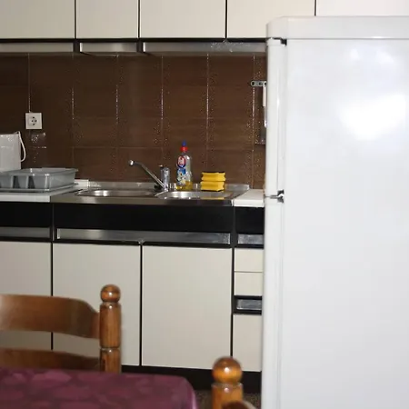 Mare Im Krk Hafen, Strandnah, Zentrumnah Lejlighed *