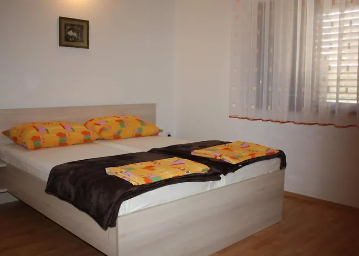 Mare Im Krk Hafen, Strandnah, Zentrumnah Apartment Krk Town