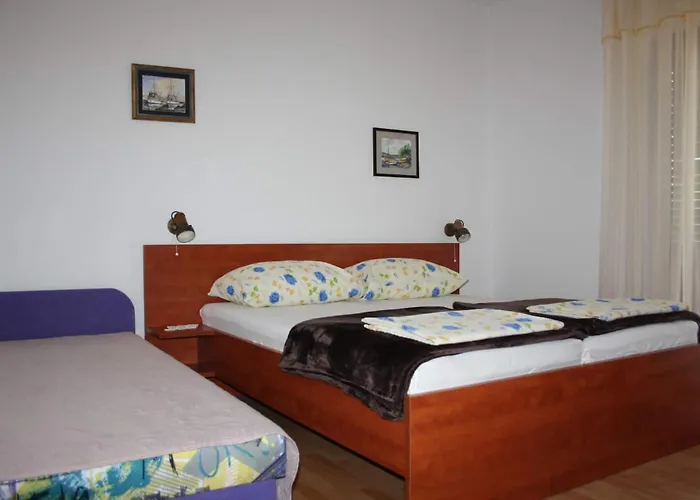 Mare Im Krk Hafen, Strandnah, Zentrumnah Apartment *